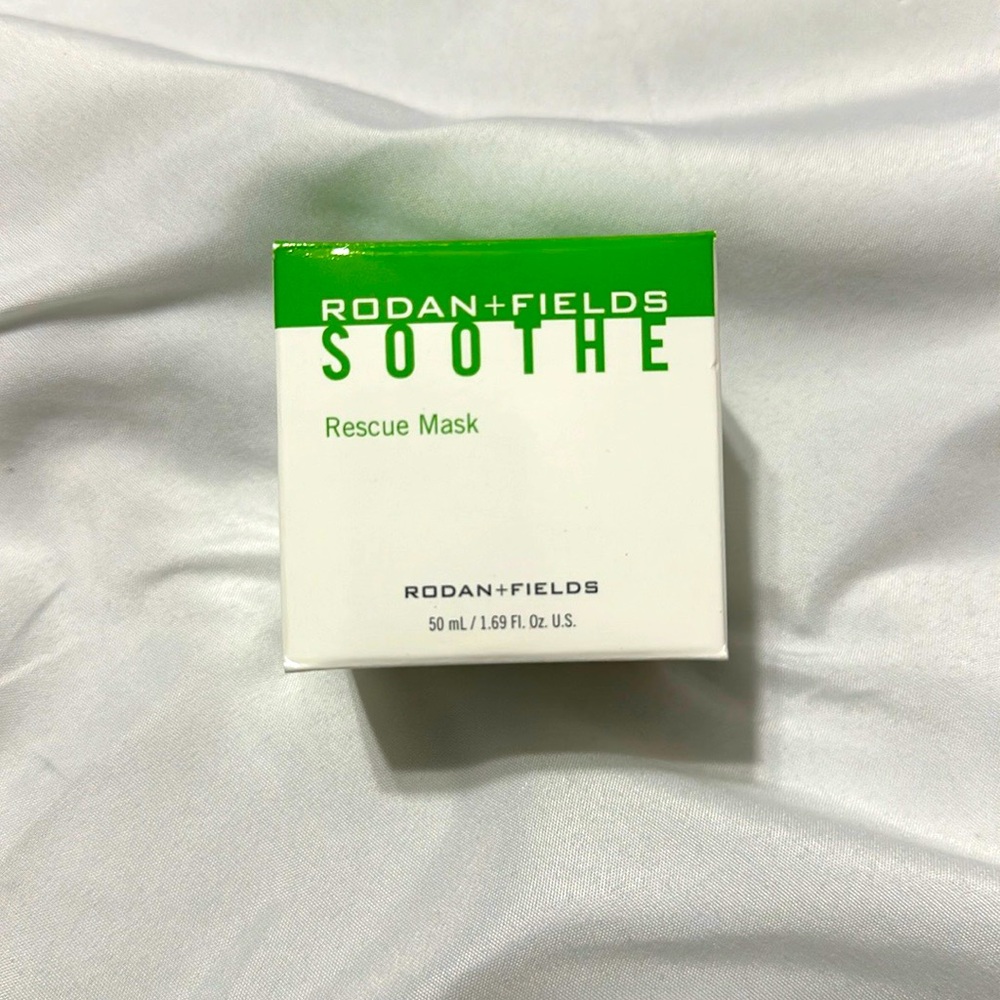 💥 Final Chance Before it’s GONE!!💥 NEW!! Rodan+Fields Soothe Rescue Mask 🍏